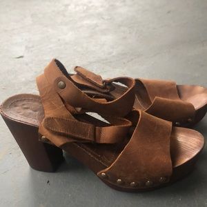 Italian wooden sandal clogs